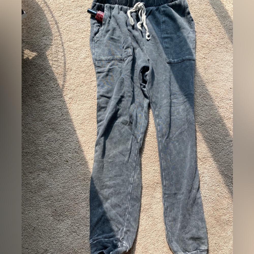 Grey sweat pants